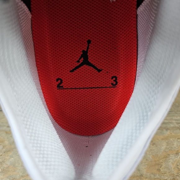 Nike Jordan Delta 3 Low Men's Shoes White/ Chili Red/ Black - Picture 9 of 9